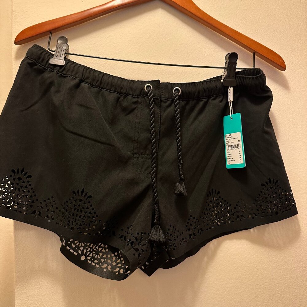 Seafolly Bella Swim Laser  cut Board shorts M NWT Black